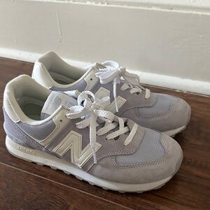 New Balance Light Lavender and White Retro Runner